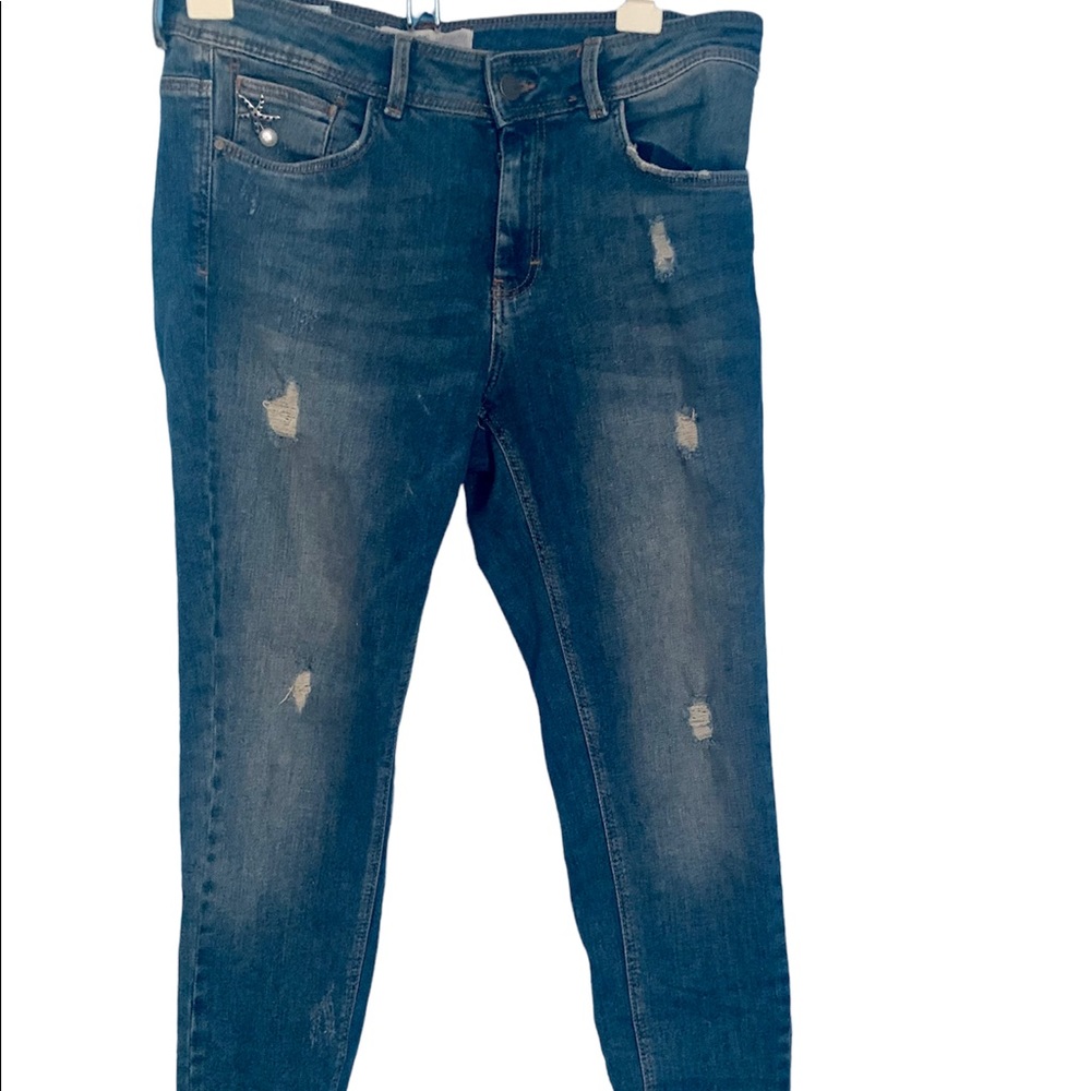 Zara Distressed Raw Hem Jeans Pearl Rhinestone Pin Rare Size US 10